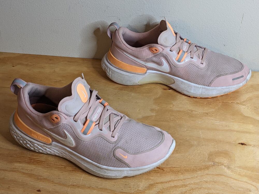 Size 11 - Nike React Miler Champagne Shoes VT Womens